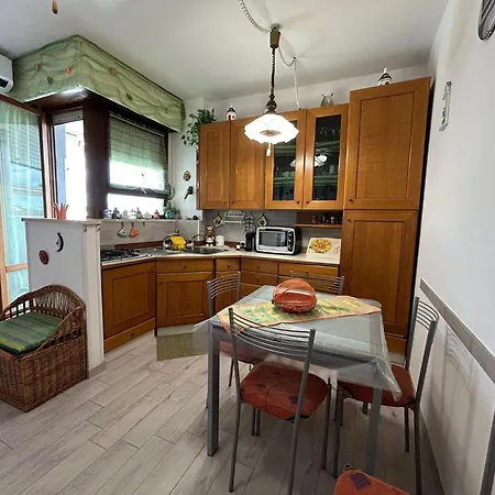 Casa Mare Lugano Daire Follonica